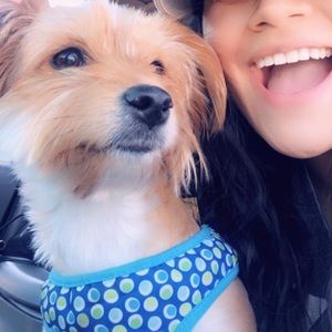 Meet your Posher, Leah